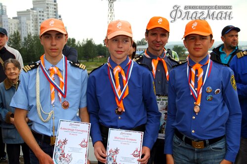 Фоторепортаж с парусной практики флотилии Флагман, прошедшей в июне 2017 года.